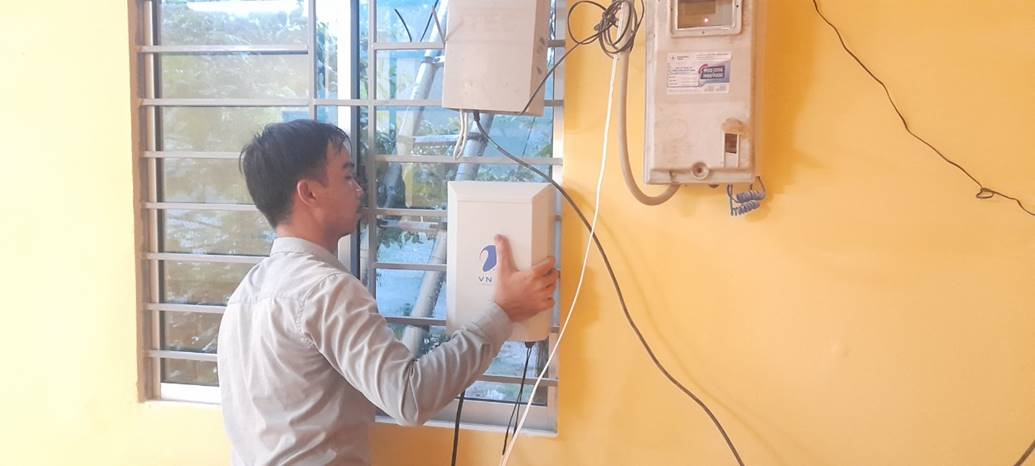 Thiết bị phát sóng wifi tại các điểm công cộng