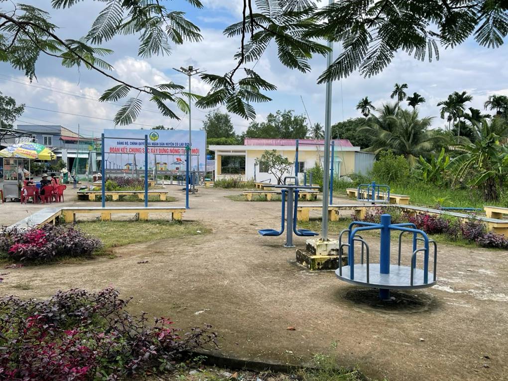 Khu vui chơi giải trí dành cho người già và trẻ em ấp An Trung, xã An Thạnh 1